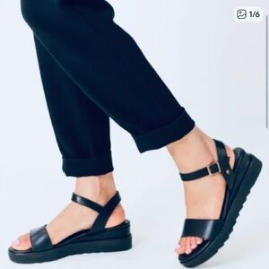 New Women's Black Leather Patina Soho Sandal - Portland Leather